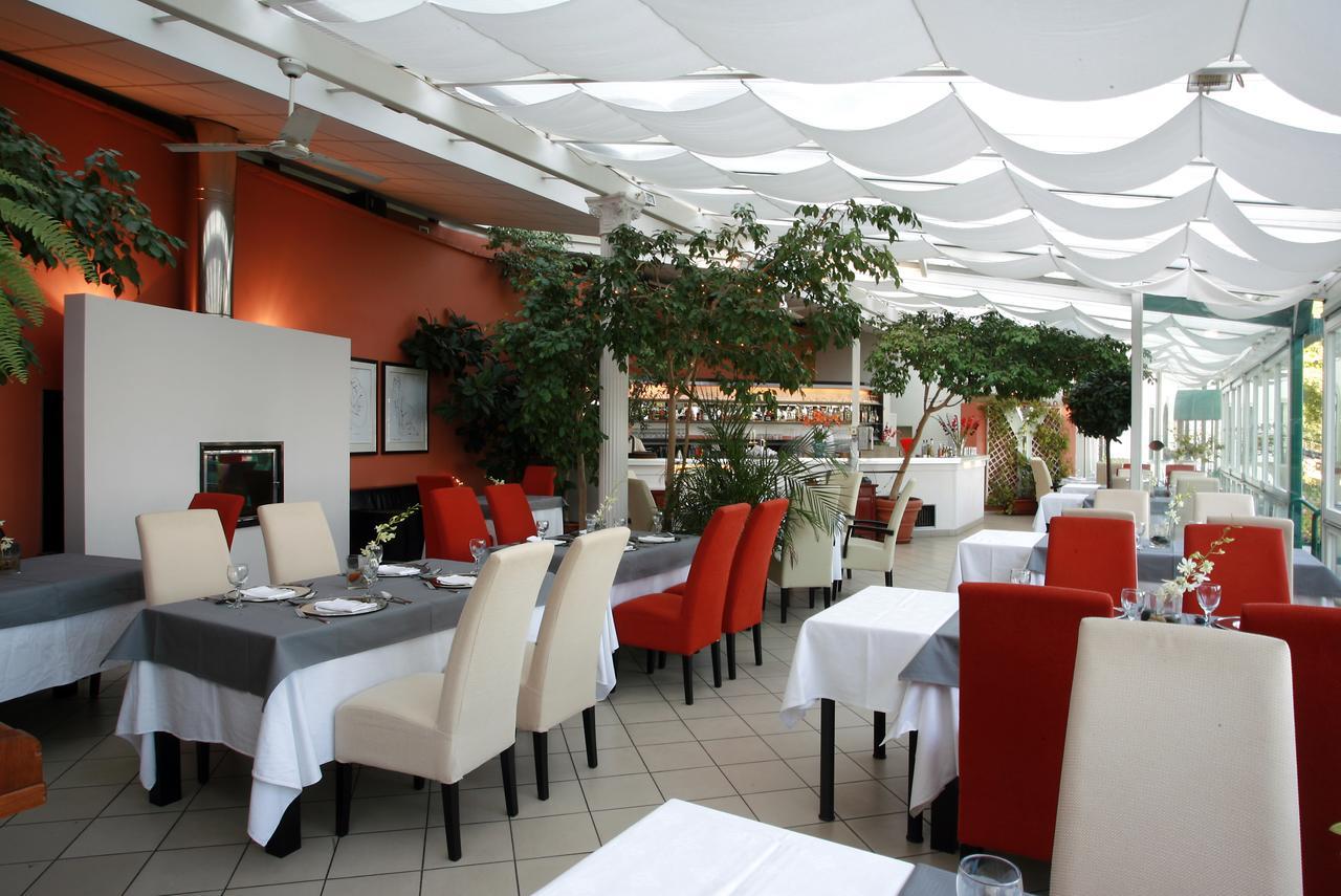 Nebozizek A Restaurant Apartmán *